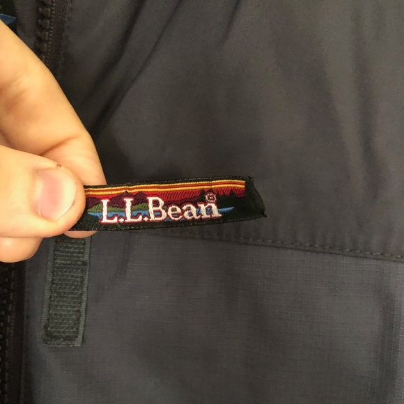 LL Bean Womans Medium Nylon Outdoors Jacket Hooded - Perfect for Spring! - Picture 4 of 8